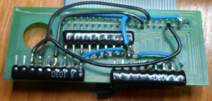 Interný SCSI kábel - Vrchná strana konektora